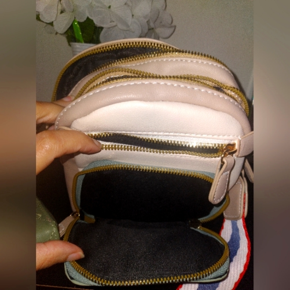 Pretty Backpack set😍 - Picture 9 of 11